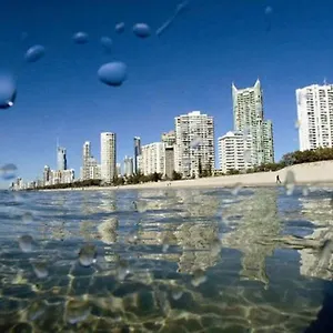 Quarterdeck 3* Surfers Paradise