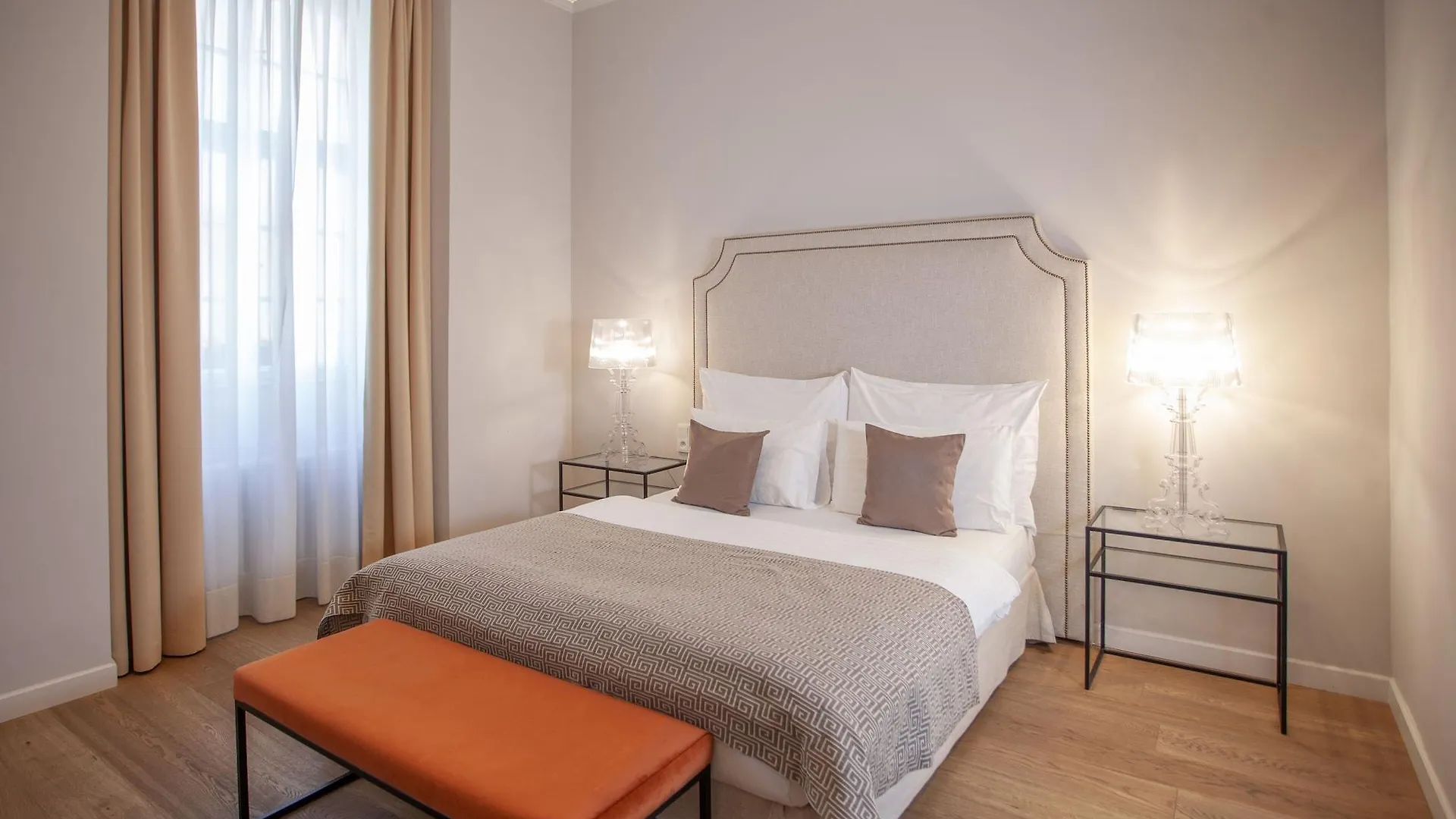 Little King Hotel U Malvaze Prague 4*,