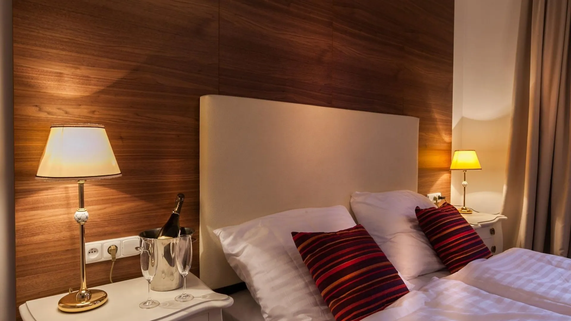Little King Hotel U Malvaze Prague 4*,  Czech Republic