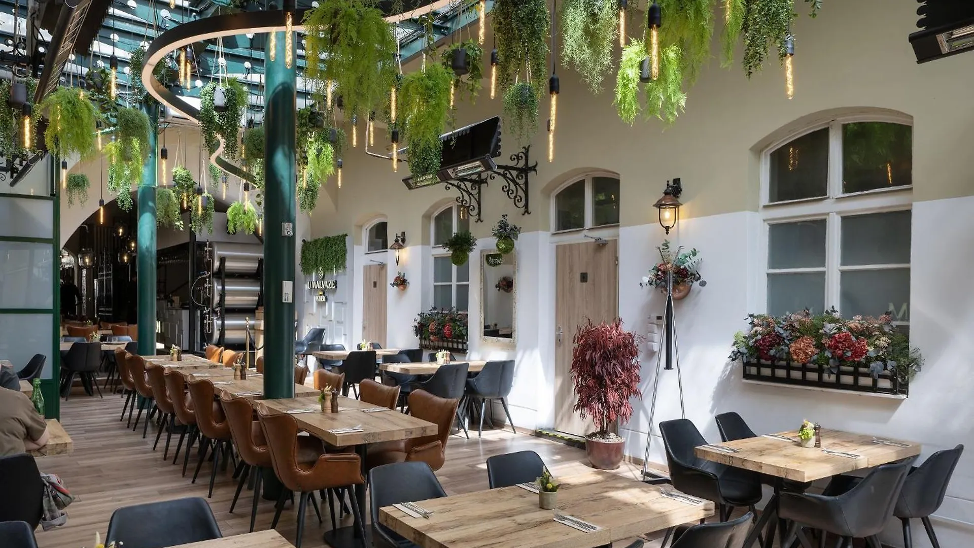 ****  Little King Hotel U Malvaze Prague Czech Republic