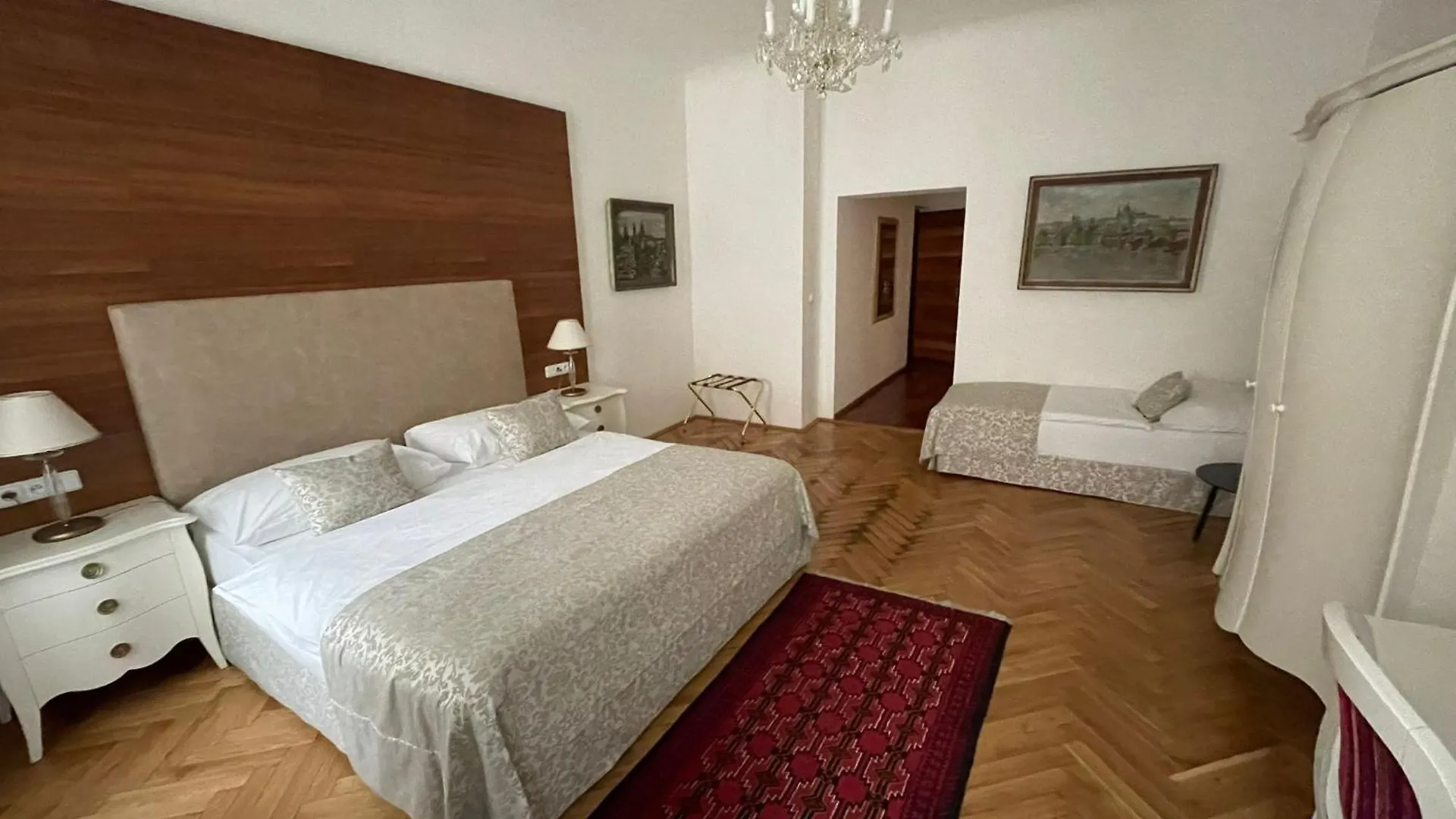 Little King U Malvaze Ξενοδοχείο Πράγα